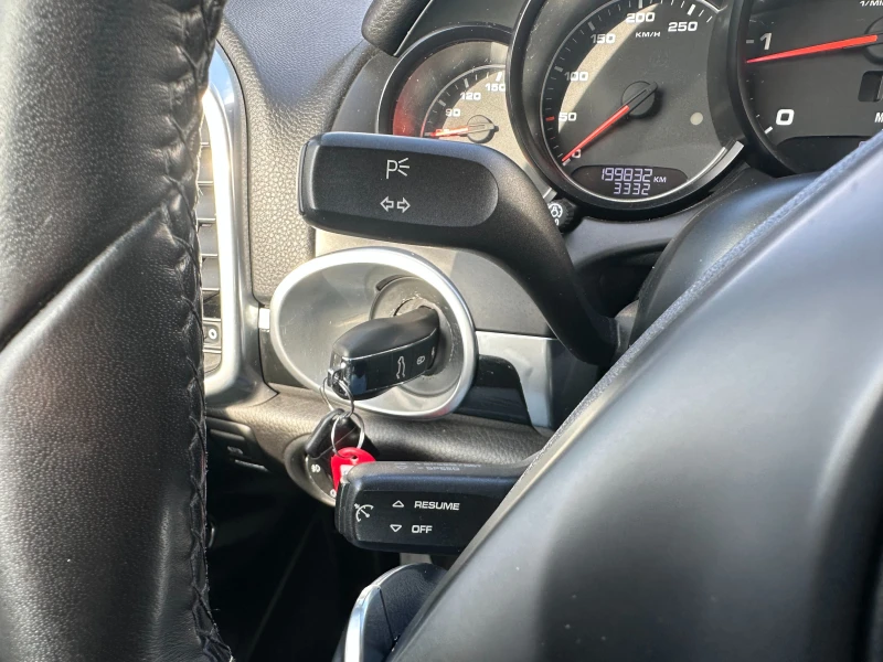 Porsche Cayenne 3.0d 245 к.с. , снимка 14 - Автомобили и джипове - 52883540