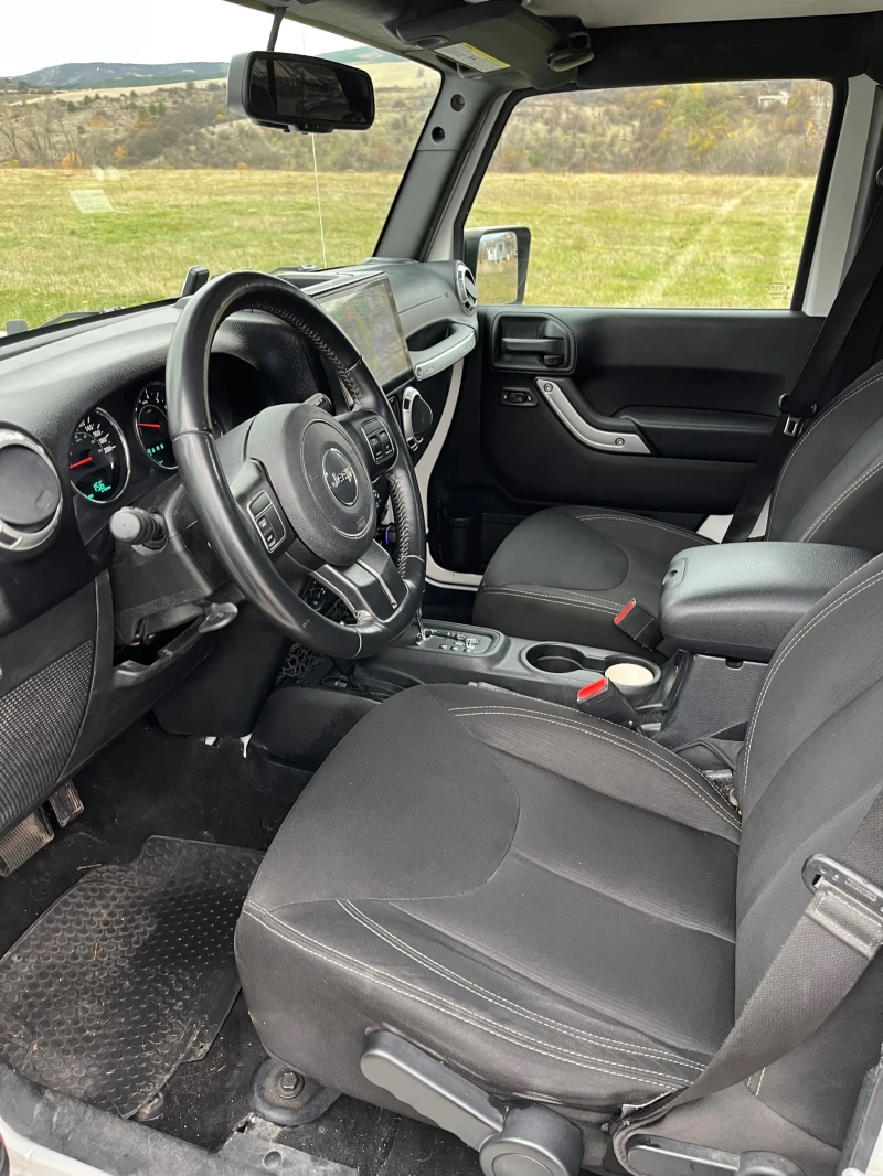 Jeep Wrangler Sahara, снимка 6 - Автомобили и джипове - 53333823