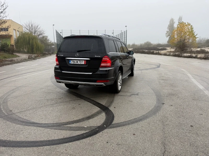 Mercedes-Benz GL 550, снимка 7 - Автомобили и джипове - 53497504