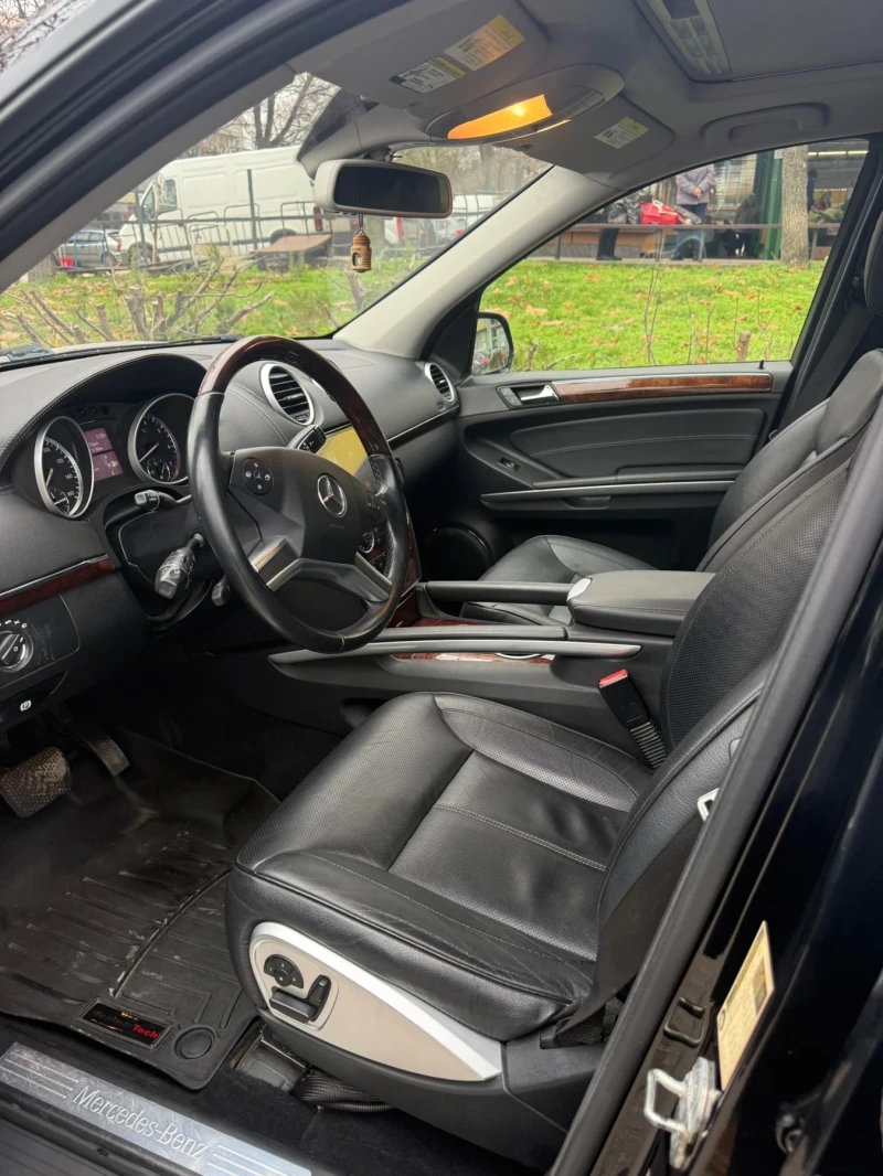 Mercedes-Benz GL 550, снимка 14 - Автомобили и джипове - 53497504