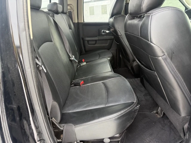 Dodge RAM 1500 5.7 HEMI, снимка 14 - Автомобили и джипове - 53525831