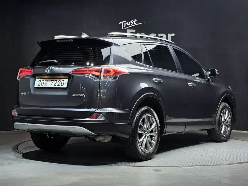 Toyota Rav4 2.5 2Wd 4Th Generation, снимка 2 - Автомобили и джипове - 56354494