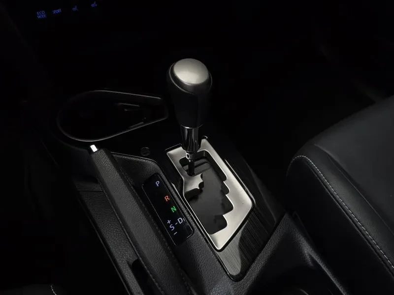 Toyota Rav4 2.5 2Wd 4Th Generation, снимка 9 - Автомобили и джипове - 56354494