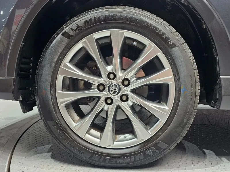 Toyota Rav4 2.5 2Wd 4Th Generation, снимка 5 - Автомобили и джипове - 56354494
