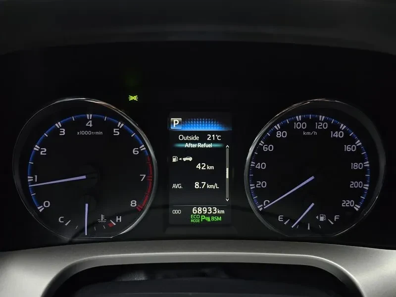 Toyota Rav4 2.5 2Wd 4Th Generation, снимка 8 - Автомобили и джипове - 56354494
