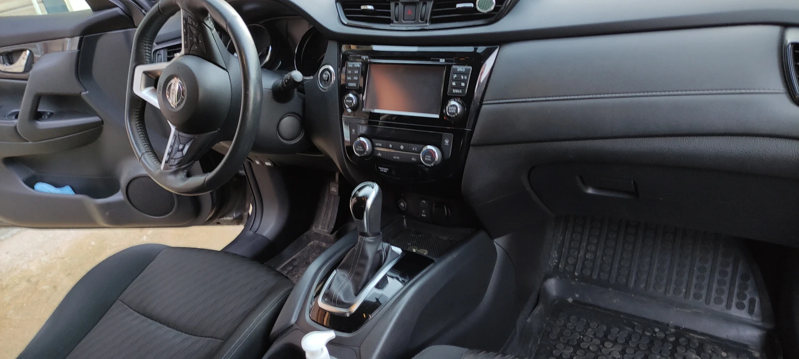 Nissan Rogue 2.5 SV - изображение 8