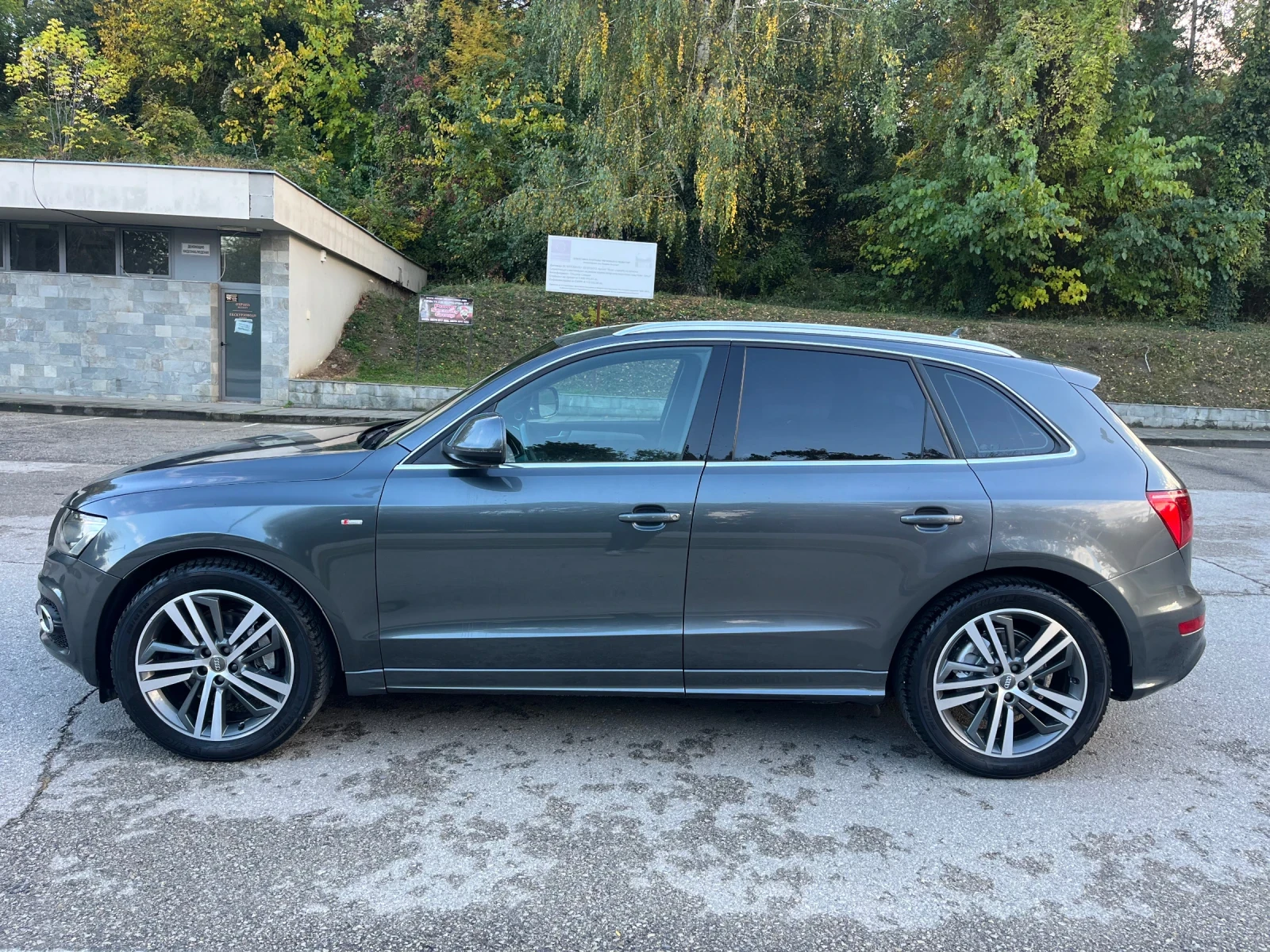 Audi Q5 3xS-line* Панорама* Камера, снимка 7 - Автомобили и джипове - 51996450