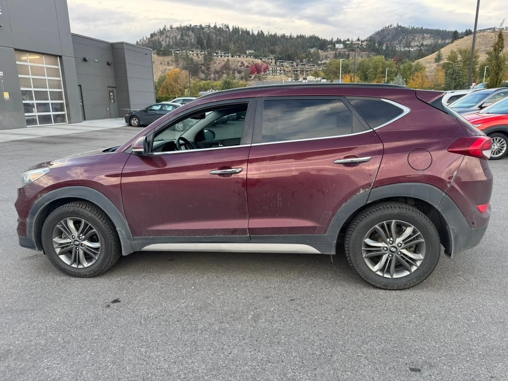 Hyundai Tucson * Ultimate * CARFAX * БЕЗ ПЪРВОНАЧАЛНА ВНОСКА - изображение 2