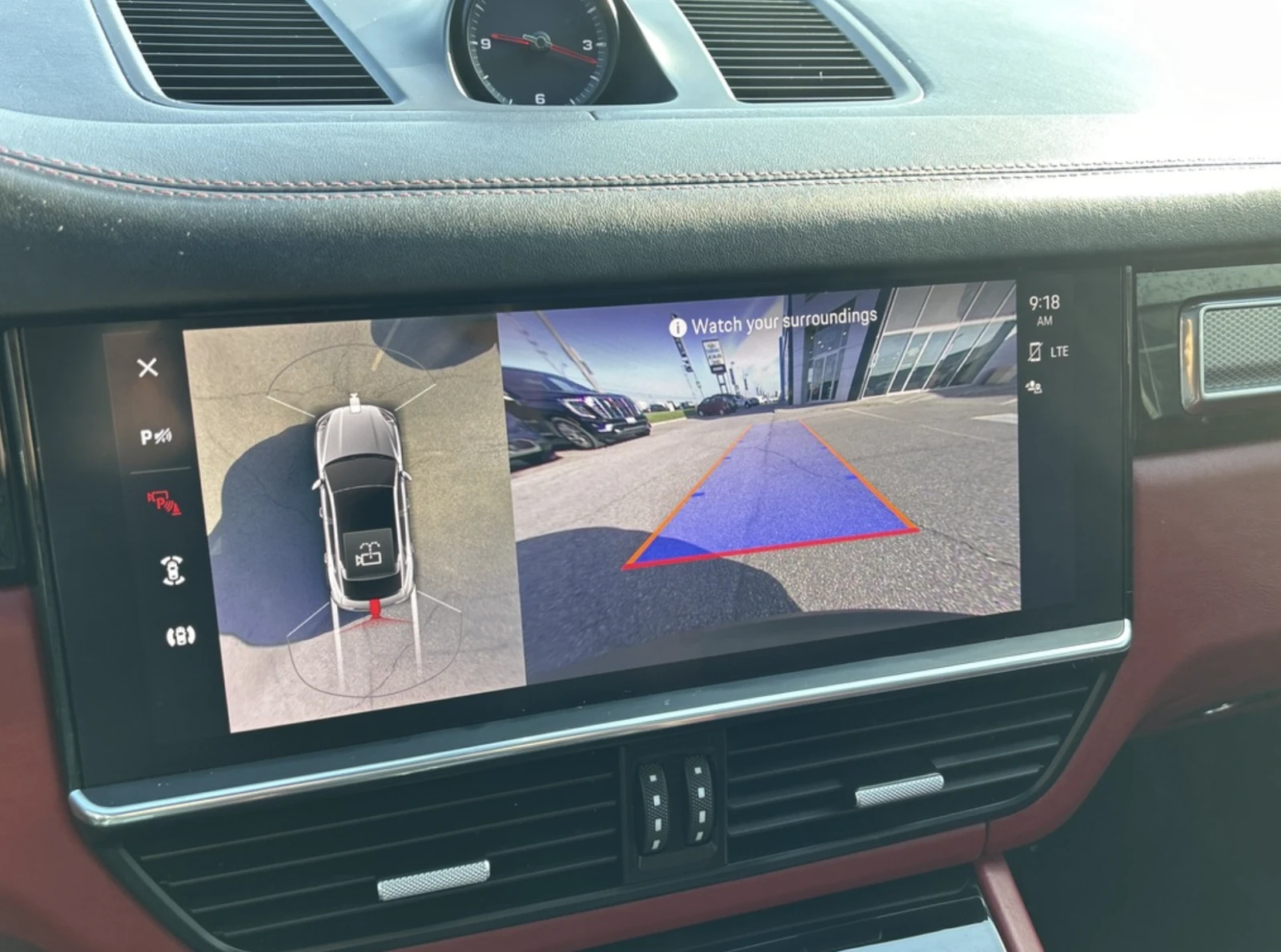 Porsche Cayenne 2023 Porsche Cayenne Platinum Edition Coupe - изображение 10