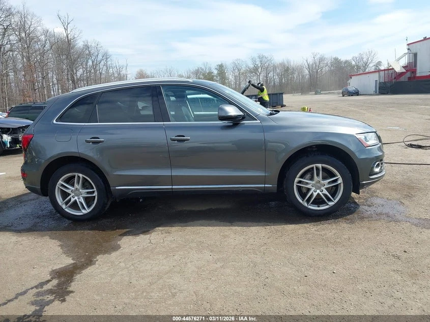 Audi Q5 2.0l 2.0T Premium, снимка 13 - Автомобили и джипове - 54141619