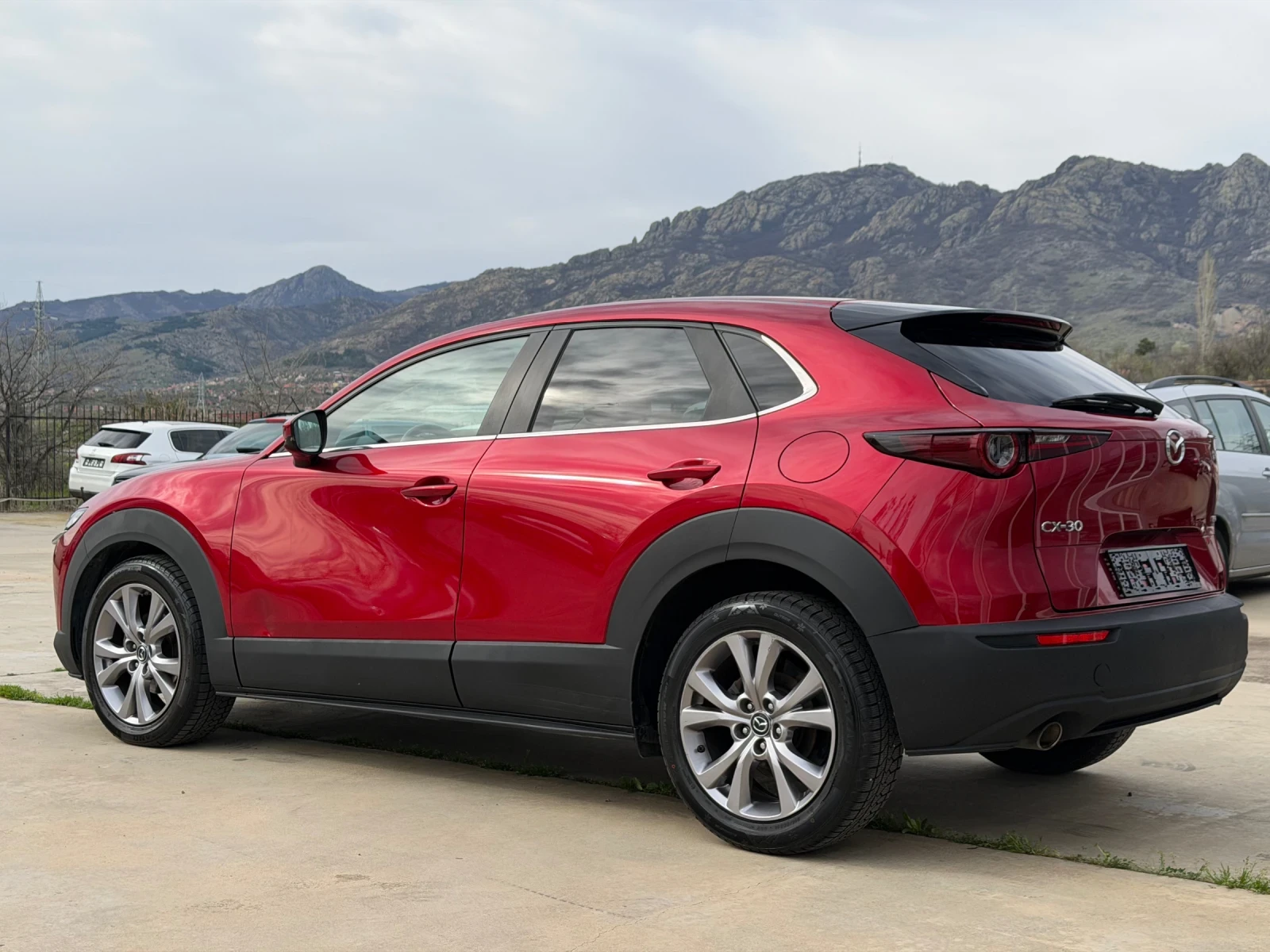 Mazda CX-30 1.8 Red Crystal Metallic , снимка 2 - Автомобили и джипове - 55526536