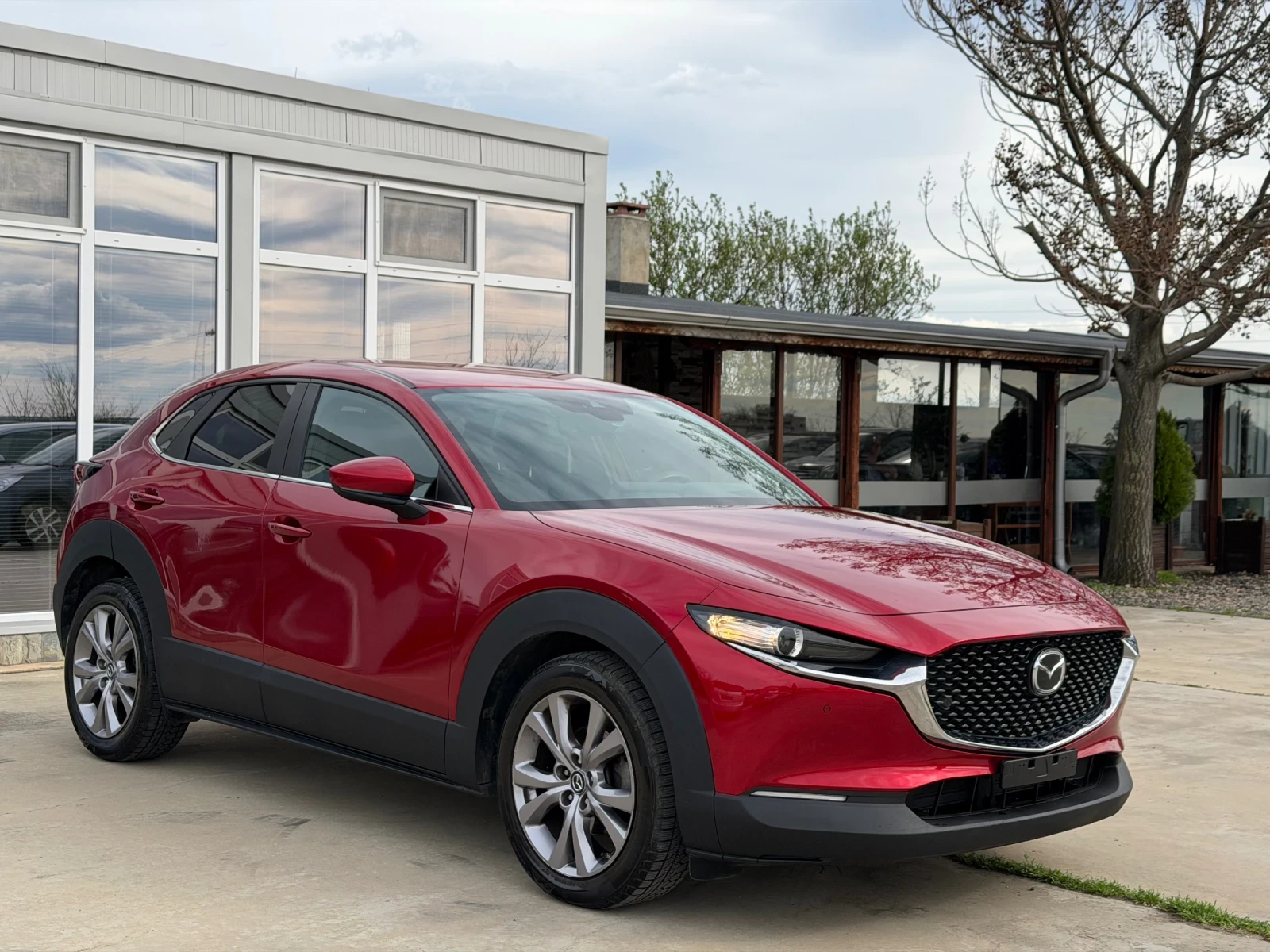 Mazda CX-30 1.8 Red Crystal Metallic , снимка 4 - Автомобили и джипове - 55526536