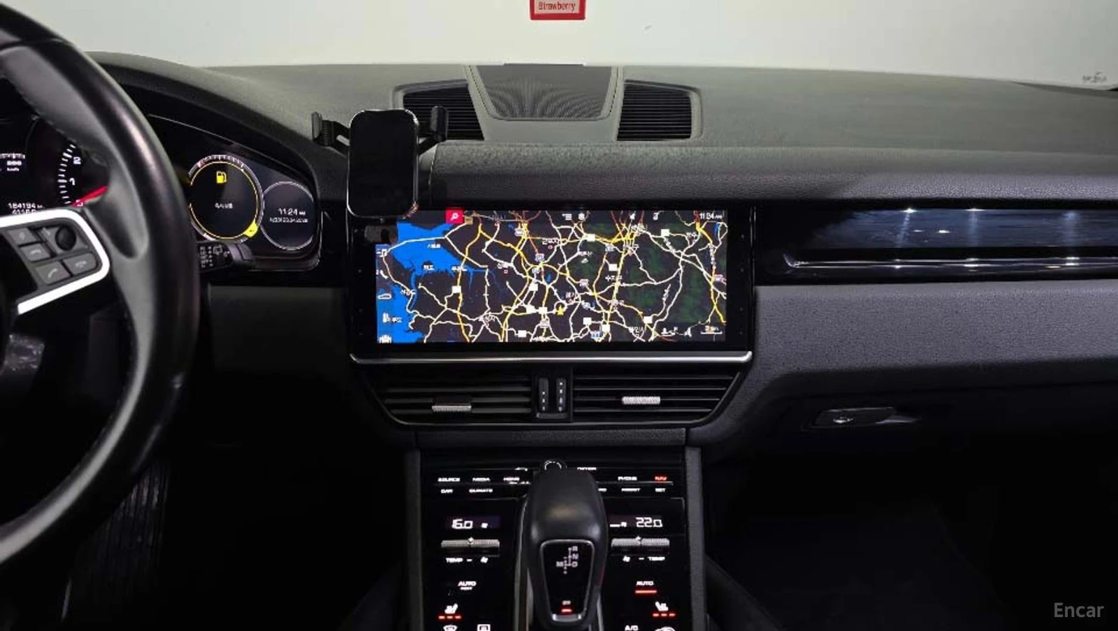 Porsche Cayenne 3.0* КОЖА* НАВИ* ПАНО* КАМЕРА, снимка 12 - Автомобили и джипове - 55528291