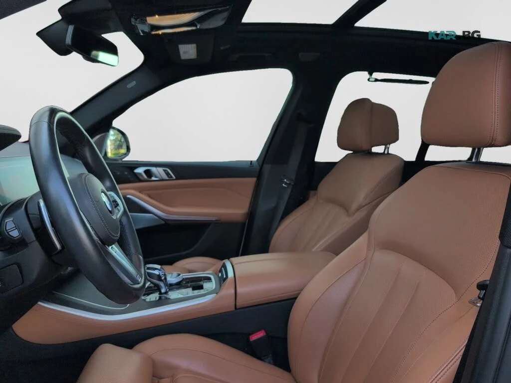 BMW X5 M50i* xDrive* Bowers&Wilkins* МАСАЖИ* ПАНО* 360* F, снимка 10 - Автомобили и джипове - 55802461