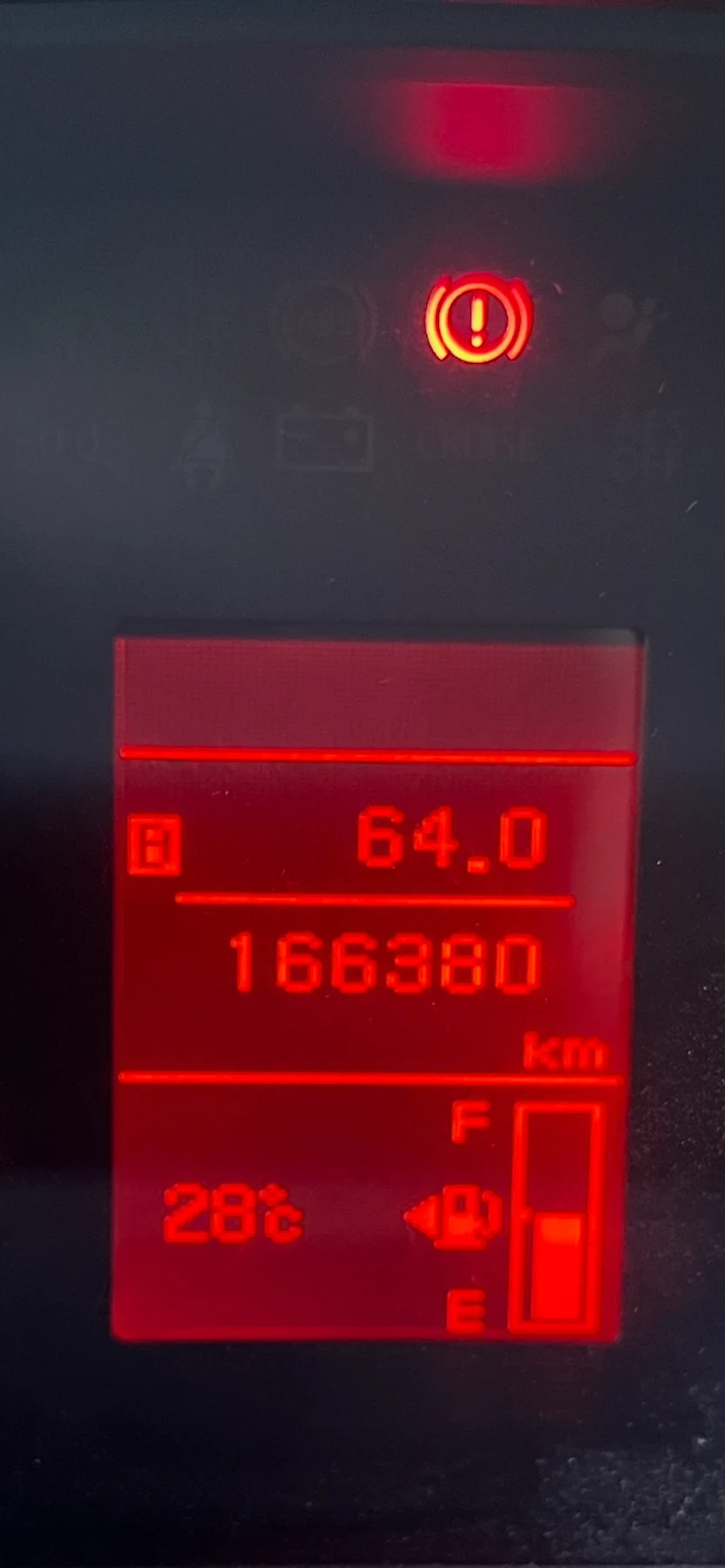 Mitsubishi Outlander, снимка 16 - Автомобили и джипове - 55890975