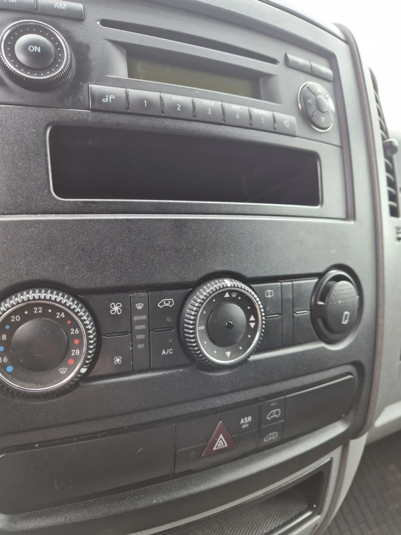 Mercedes-Benz 313, снимка 5 - Бусове и автобуси - 53427926