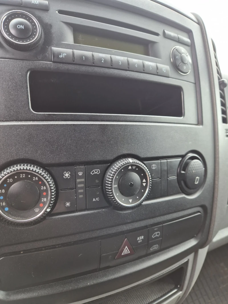 Mercedes-Benz 313, снимка 7 - Бусове и автобуси - 53427926