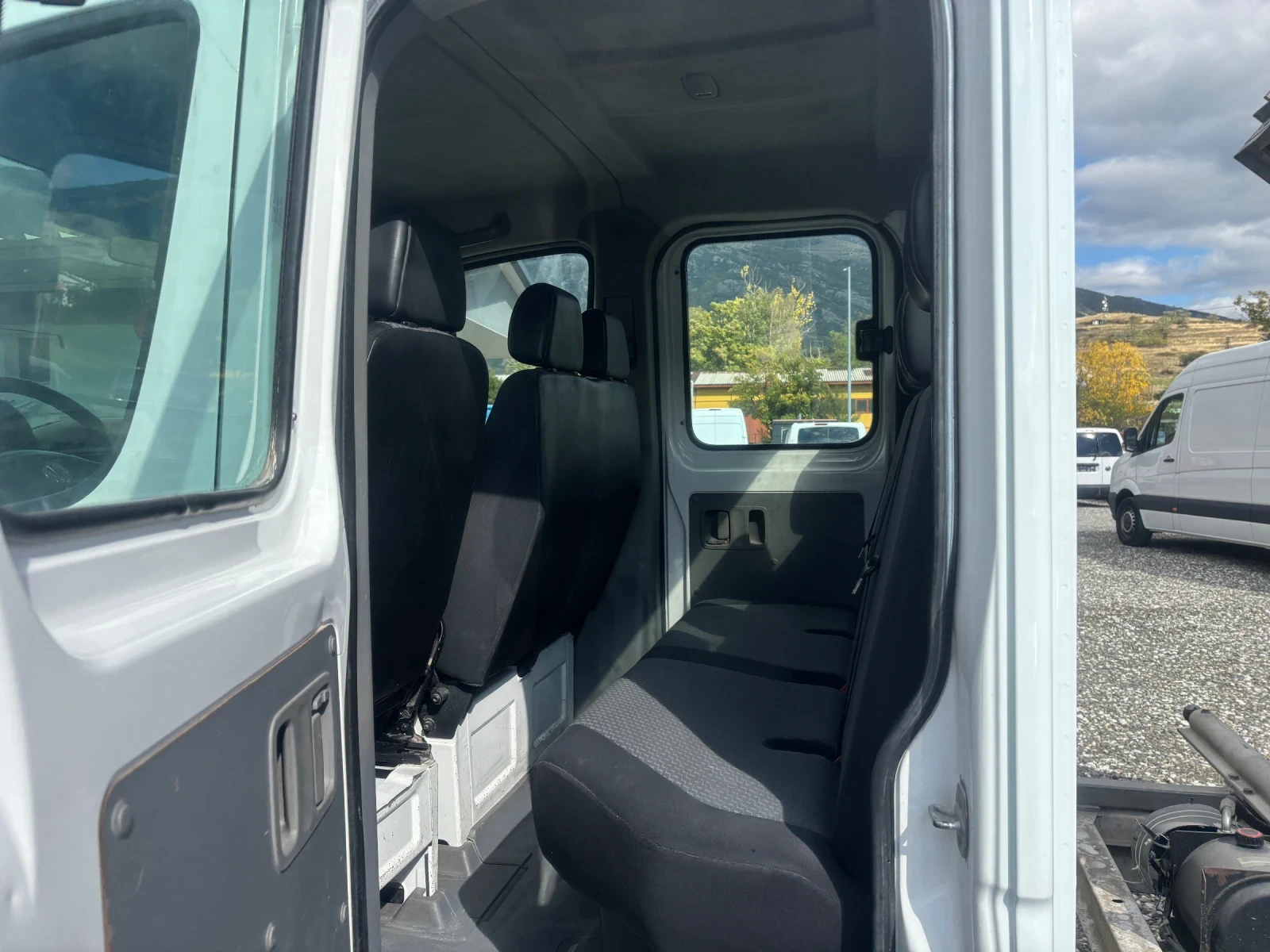 VW Crafter ТРИСТРАНЕН САМОСВАЛ 7 МЕСТА EURO5B - изображение 7