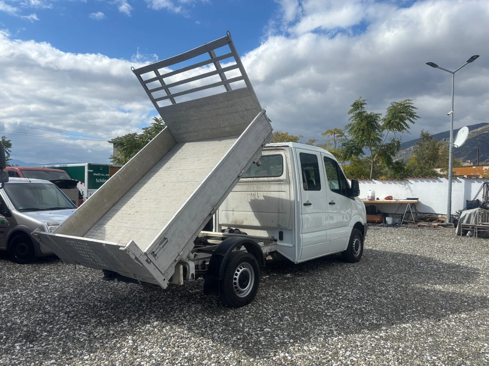 VW Crafter ТРИСТРАНЕН САМОСВАЛ 7 МЕСТА EURO5B - изображение 3
