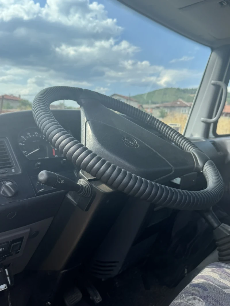 Nissan Atleon До 3.5 тона, снимка 7 - Камиони - 53102797