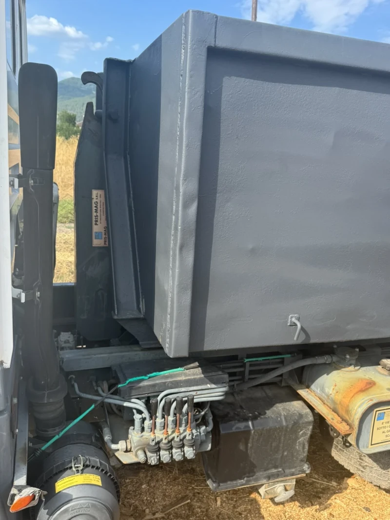 Nissan Atleon До 3.5 тона, снимка 9 - Камиони - 53102797