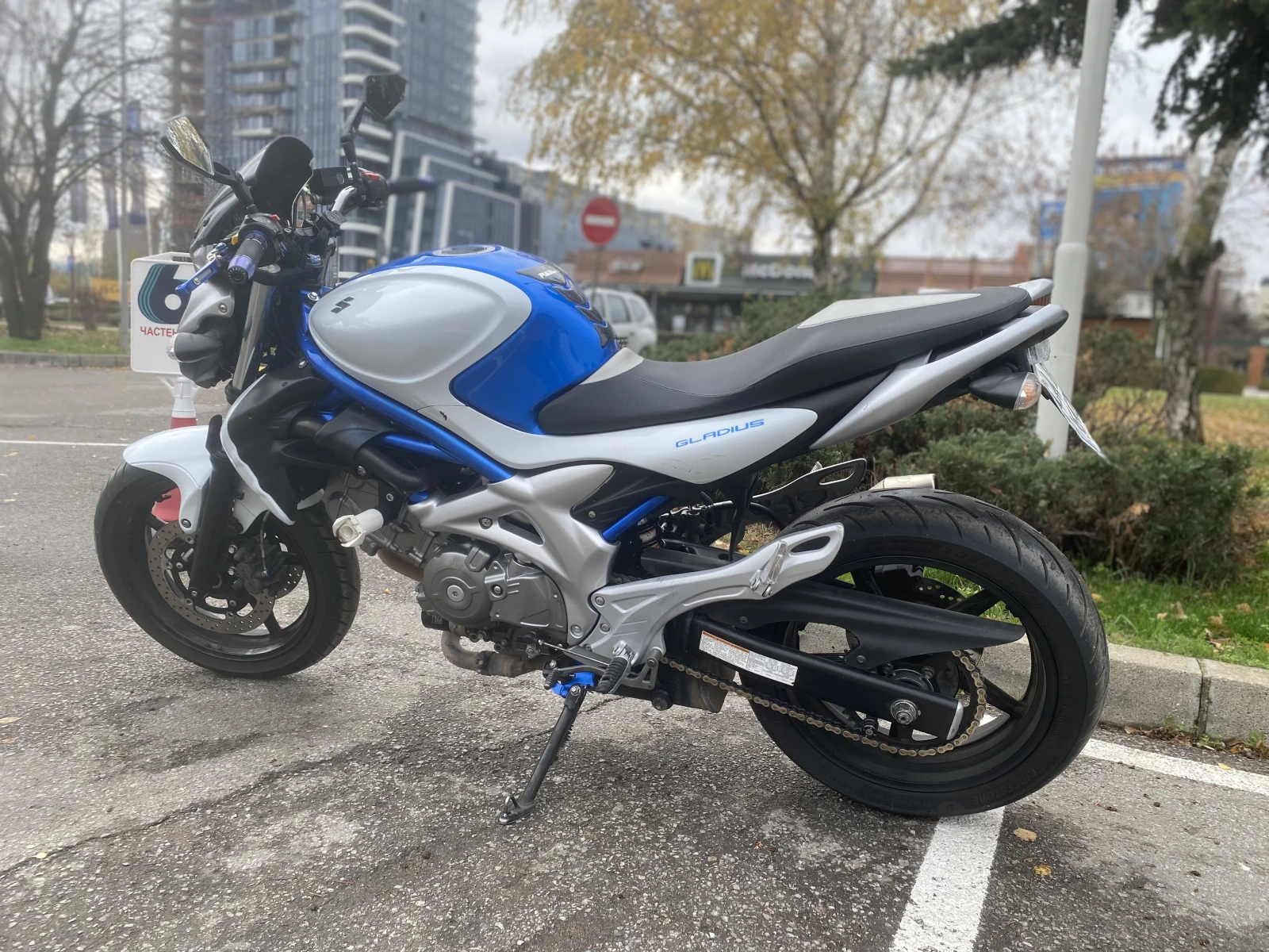 Suzuki Gladius  - изображение 2