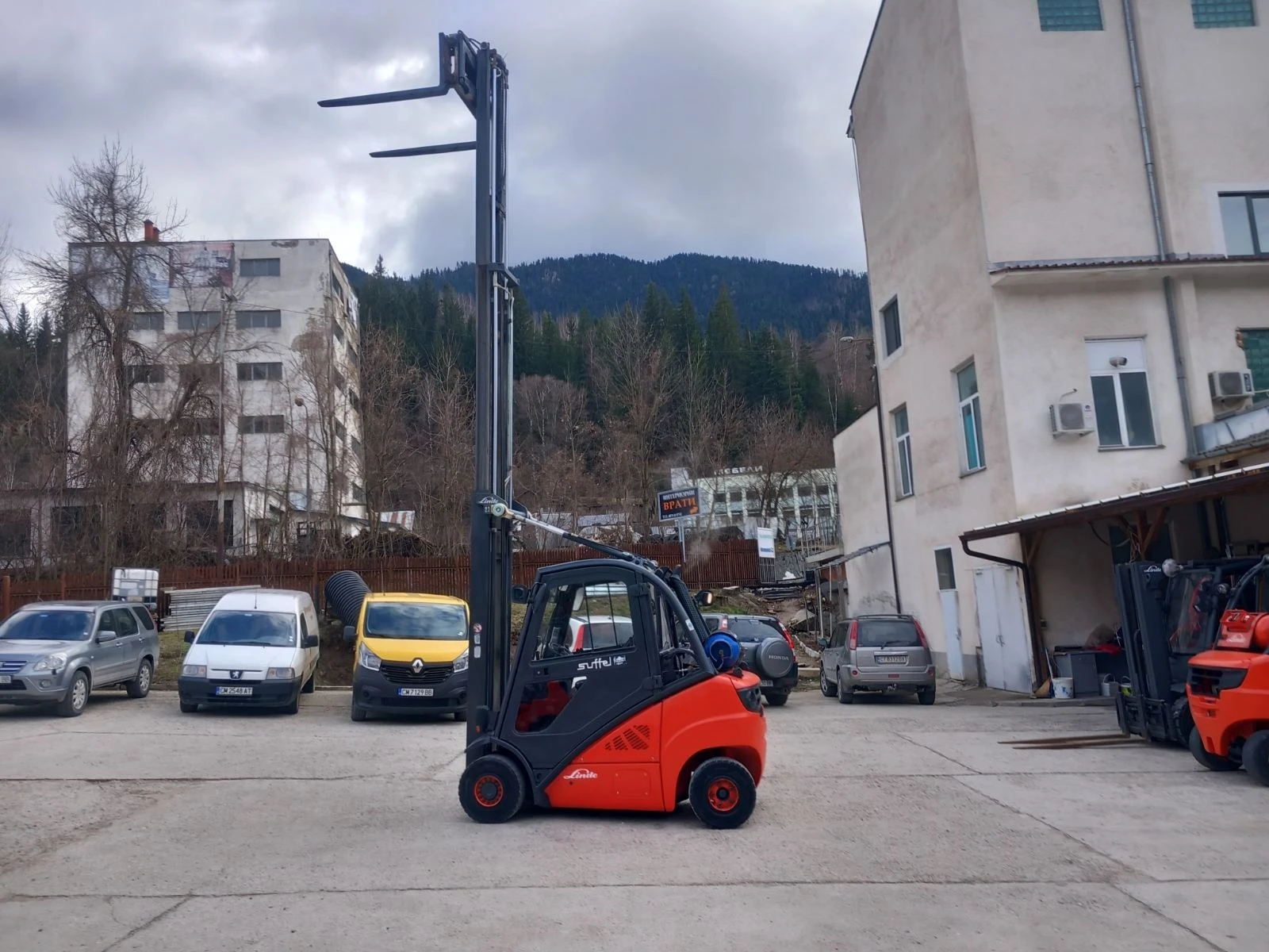  Linde   6.40  25   | Mobile.bg   1