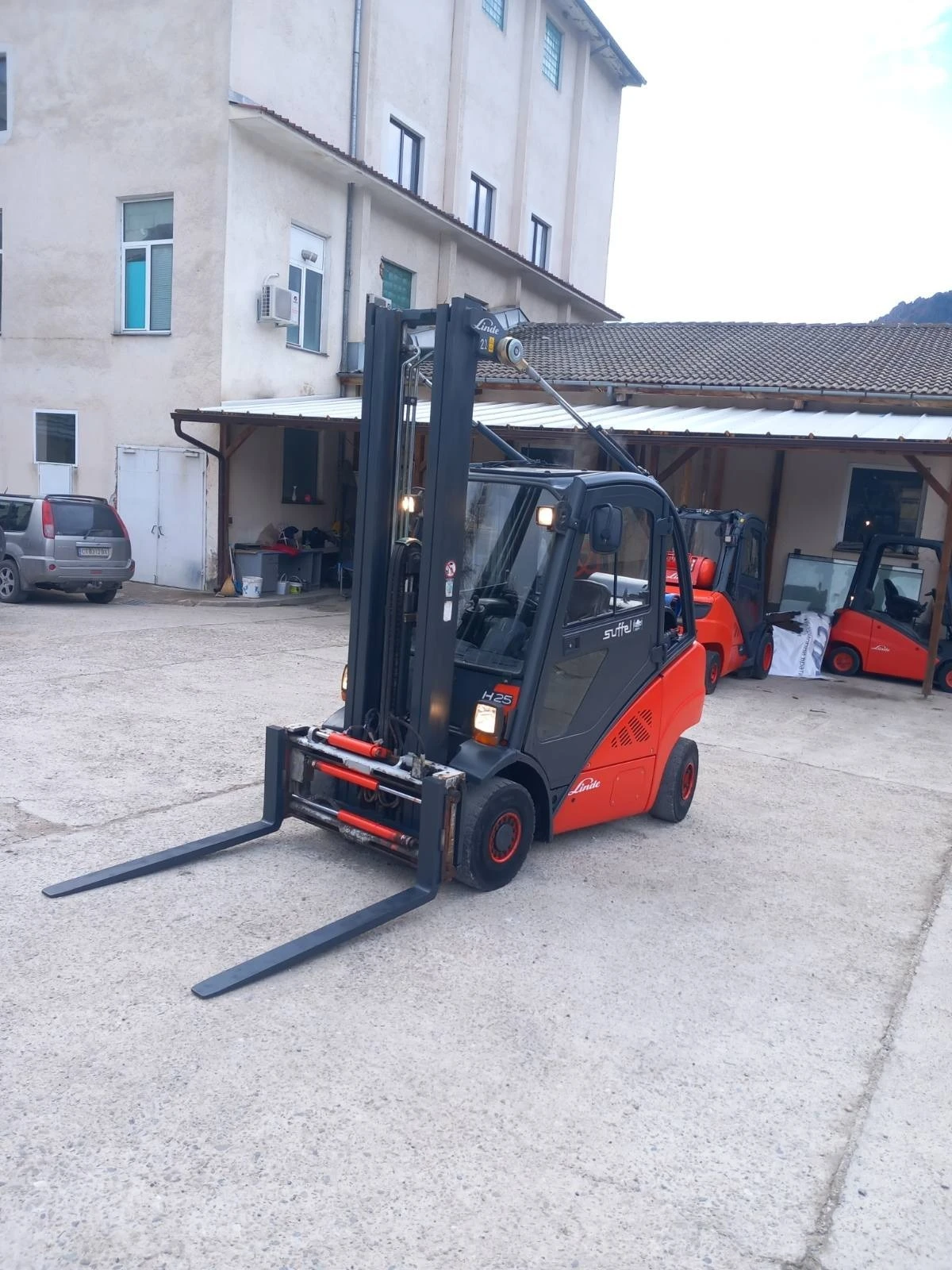  Linde   6.40  25   | Mobile.bg   4