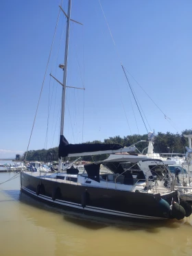 Ветроходна лодка Hanse 540e, снимка 4