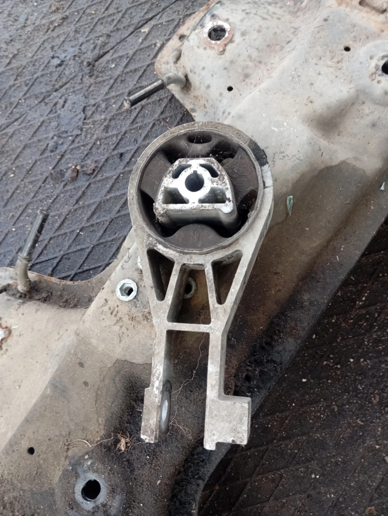 ����� �� ���� ����� � ������,1,0 ������  | Mobile.bg � ����������� 15