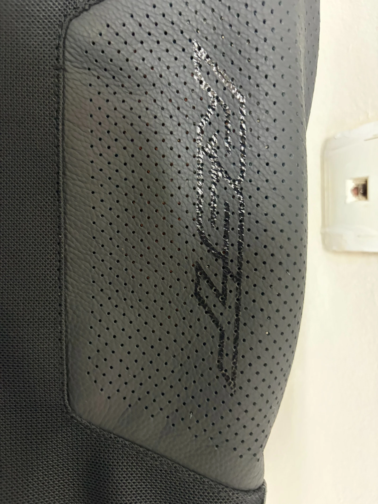 RST   ����������� ���� � �����   5XL  ���� ��� | Mobile.bg � ����������� 7