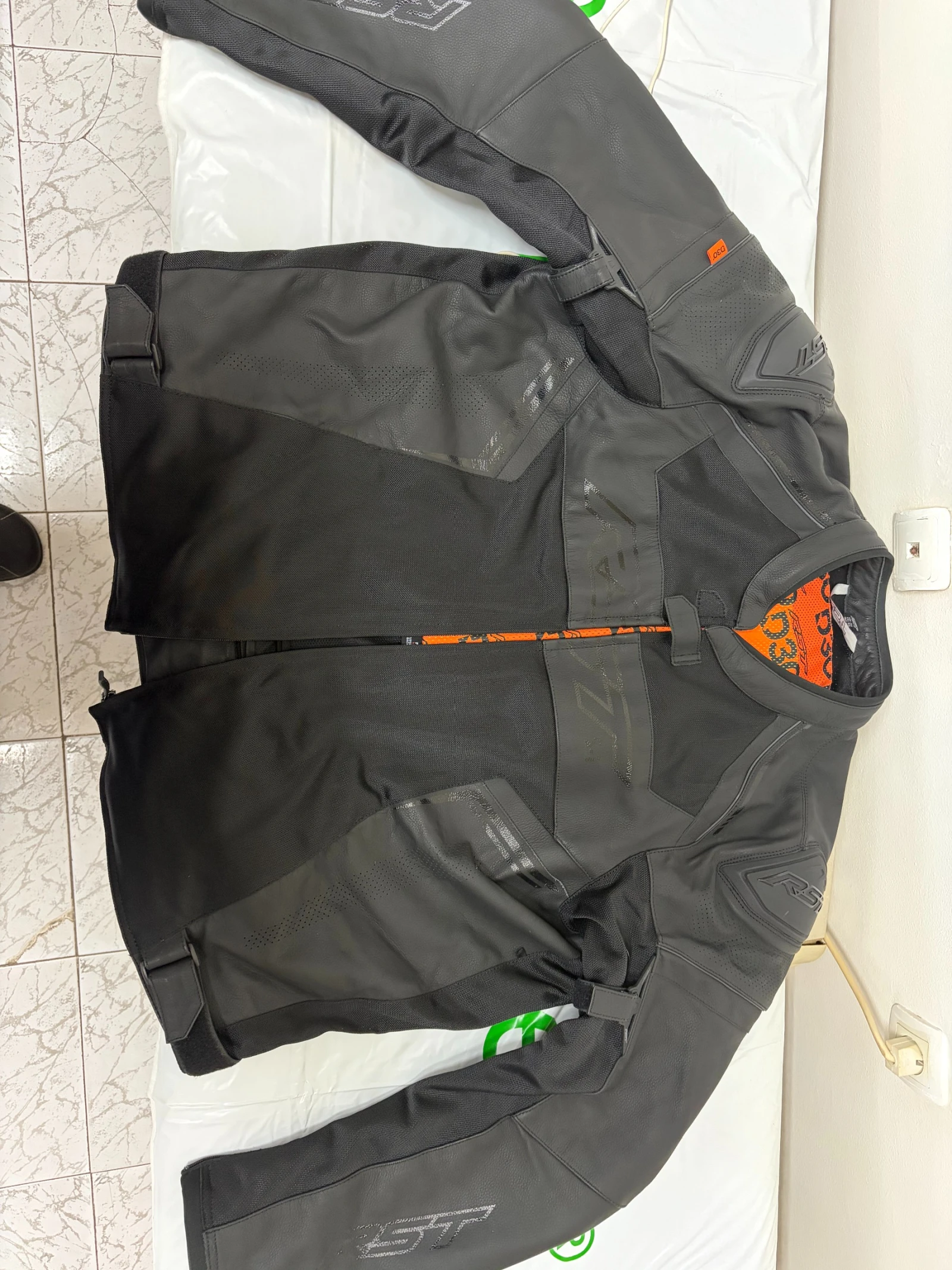 RST   ����������� ���� � �����   5XL  ���� ��� | Mobile.bg � ����������� 9