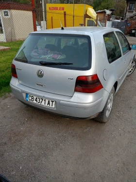 VW Golf Цяла за части , снимка 3