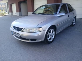 Opel Vectra 1.6 Бензин, снимка 1