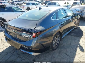 Hyundai Sonata Limited* Панорама* Bose - 20400 € / 39898.93 лв. - 92127042 4