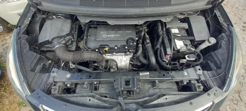 Opel Zafira LPG-ГАЗ/БЕНЗН COSMO 7-МЕСТА ИЗКЛЮЧИТЕЛА СЕРВИ КНИЖ, снимка 17 - Автомобили и джипове - 12491033