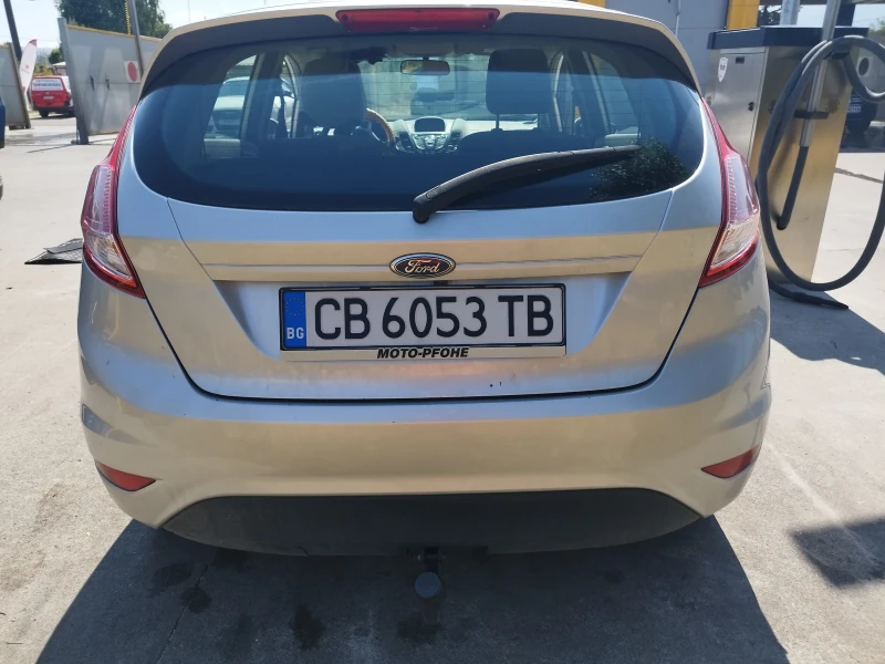 Ford Fiesta Е6, снимка 11 - Автомобили и джипове - 46943831