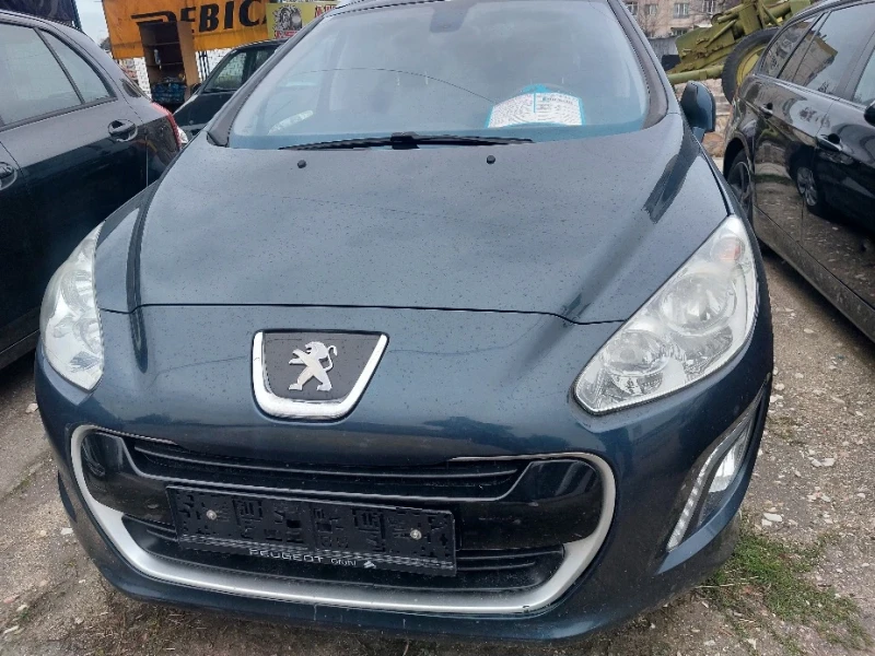 Peugeot 308 1.6 дизел , снимка 5 - Автомобили и джипове - 48412403