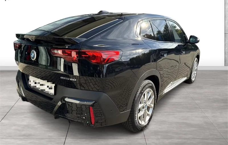 BMW iX2 U10, снимка 2 - Автомобили и джипове - 50501946