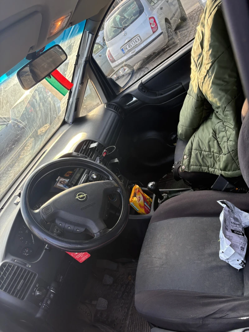 Opel Zafira, снимка 3 - Автомобили и джипове - 48904791