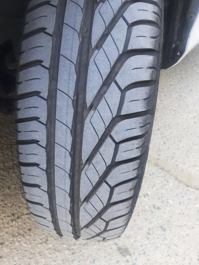 Toyota Yaris, снимка 9 - Автомобили и джипове - 52580144