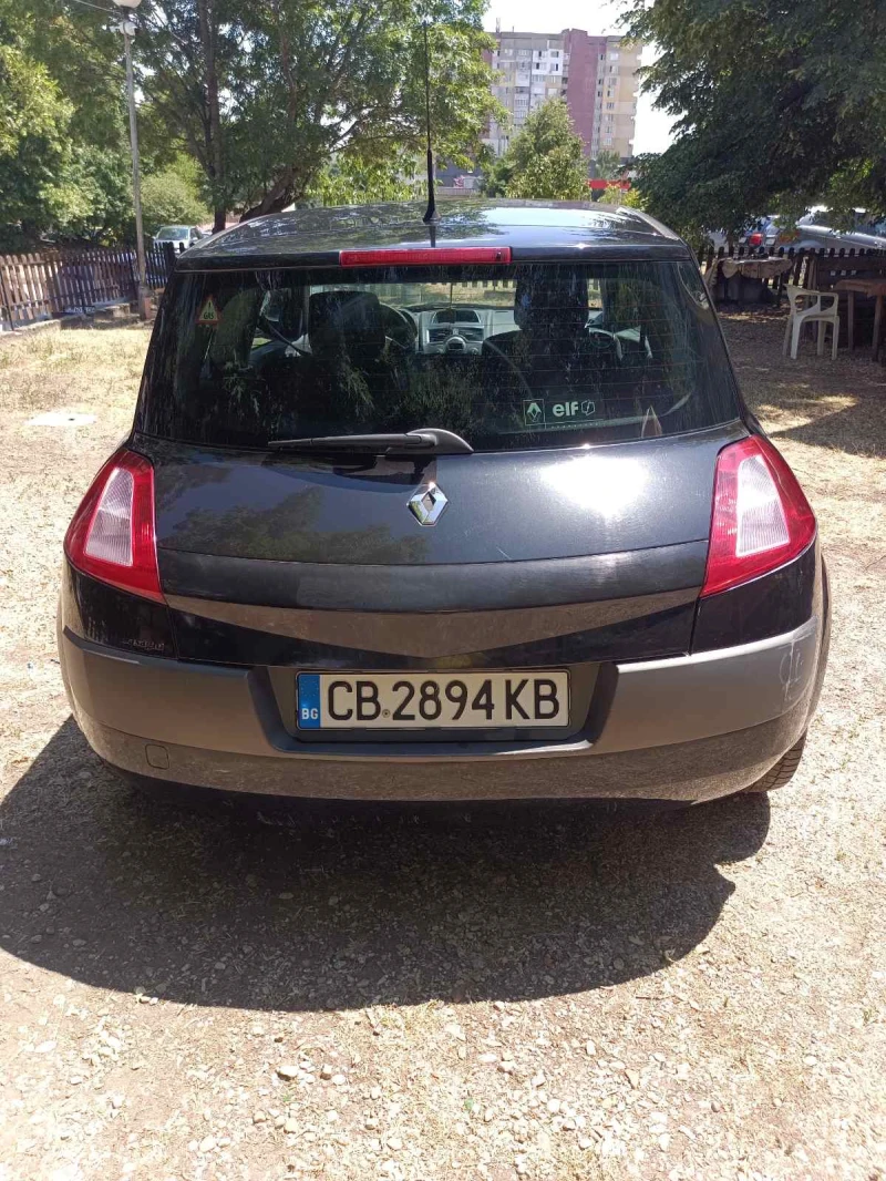 Renault Megane 1.6i, снимка 4 - Автомобили и джипове - 51543153