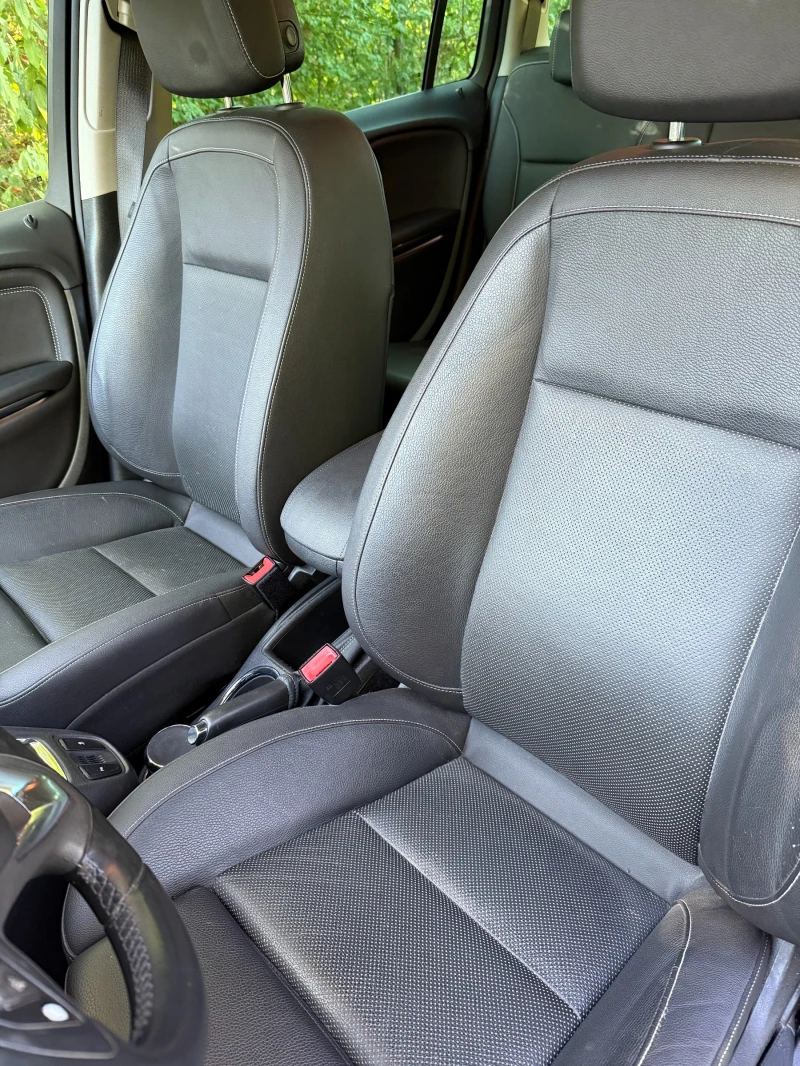 Opel Zafira 1.6 Метан Бензин, снимка 12 - Автомобили и джипове - 52486575