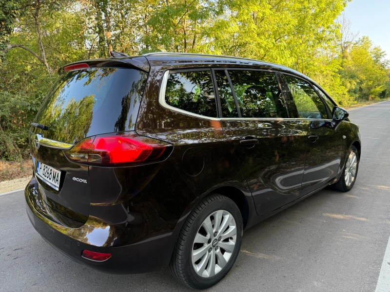 Opel Zafira 1.6 Метан Бензин, снимка 7 - Автомобили и джипове - 52486575