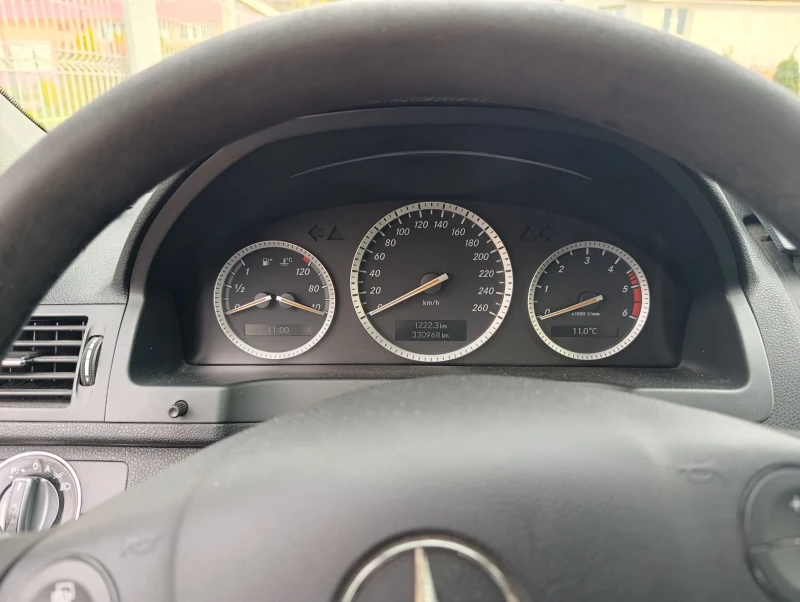 Mercedes-Benz C 200 CDI, снимка 5 - Автомобили и джипове - 52352798