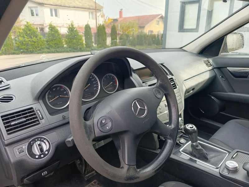 Mercedes-Benz C 200 CDI, снимка 4 - Автомобили и джипове - 52352798