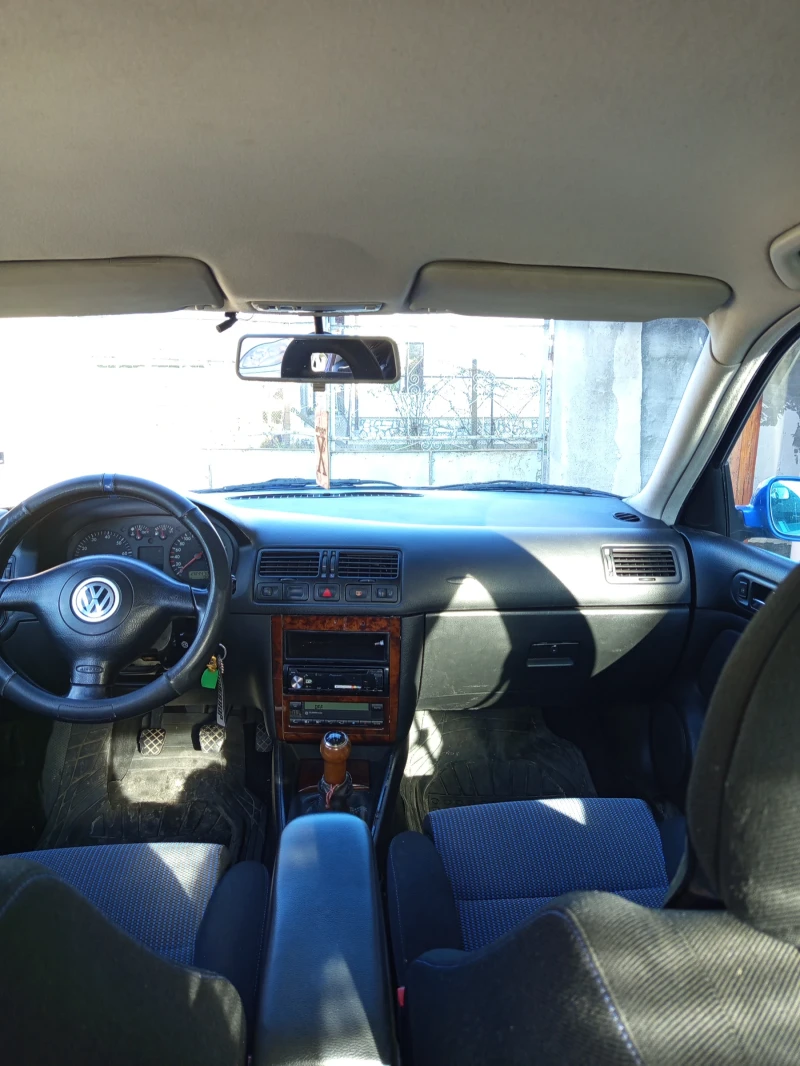 VW Bora 1.6 Газ/Бензин , снимка 6 - Автомобили и джипове - 52833546