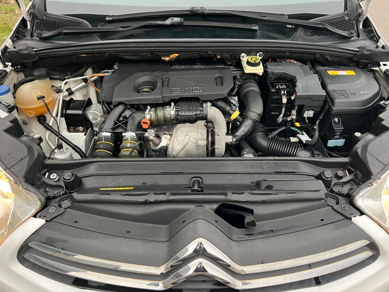 Citroen C4 1.6/EHDI/NAVI/TOP, снимка 15 - Автомобили и джипове - 53355176