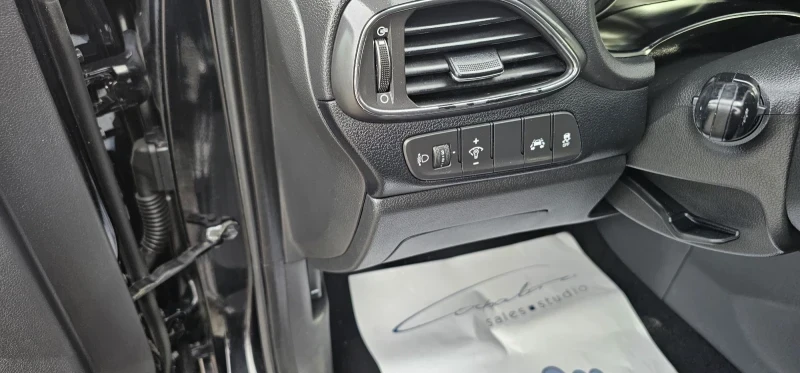 Hyundai I30 1.6DTCI Камера Германия , снимка 12 - Автомобили и джипове - 54687772