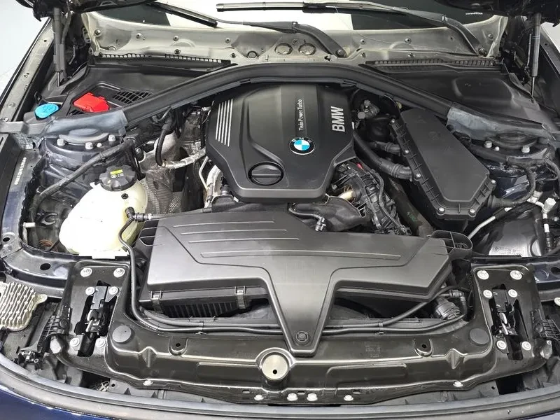 BMW 320 - САМО 30% АВАНС, снимка 6 - Автомобили и джипове - 55406738